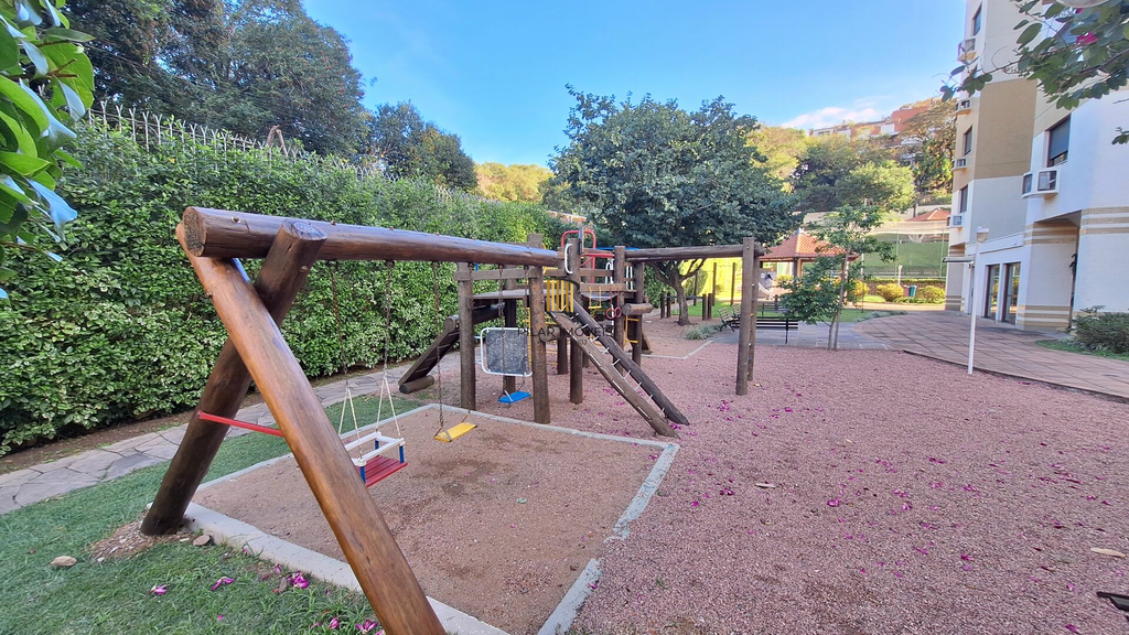 Apartamento 3 dormitórios no bairro Cristal
