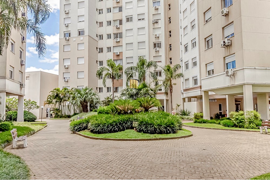 Apartamento 2 dormitórios no bairro Vila Ipiranga