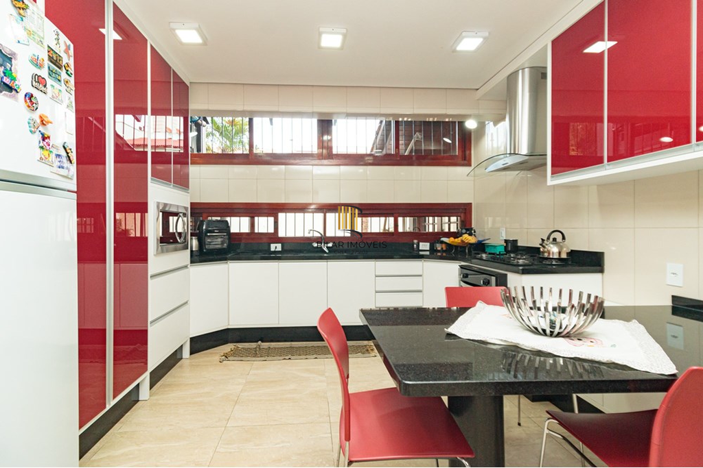 Casa 3 dormitórios no bairro Jardim Itu