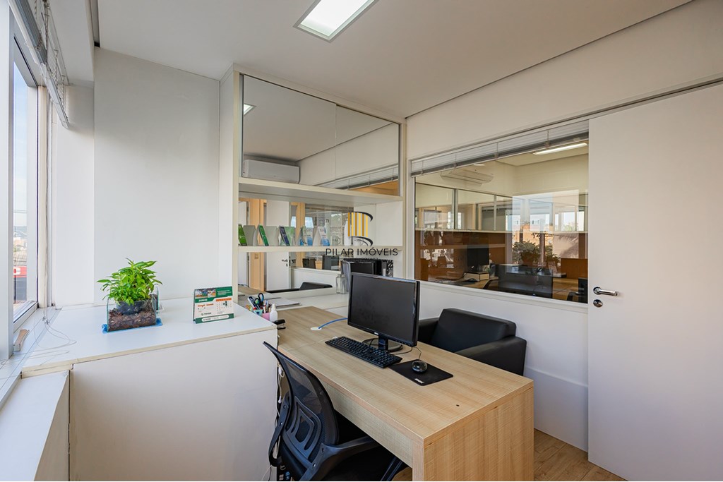 Sala Comercial no bairro Chácara das Pedras