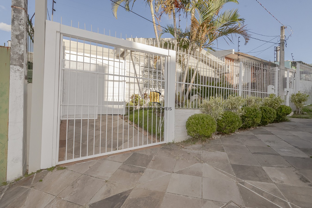Casa 3 dormitórios no bairro Jardim Itu