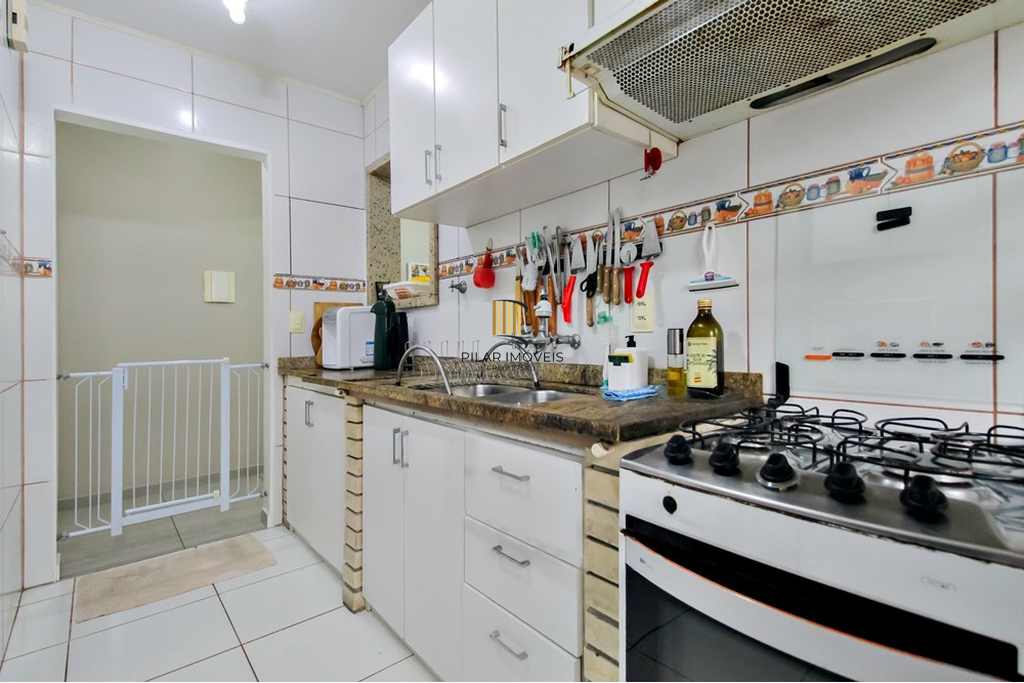 Apartamento 2 dormitórios no bairro Cavalhada