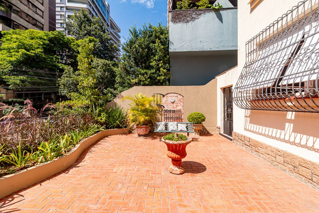 Apartamento 3 dormitórios no bairro Mont Serrat