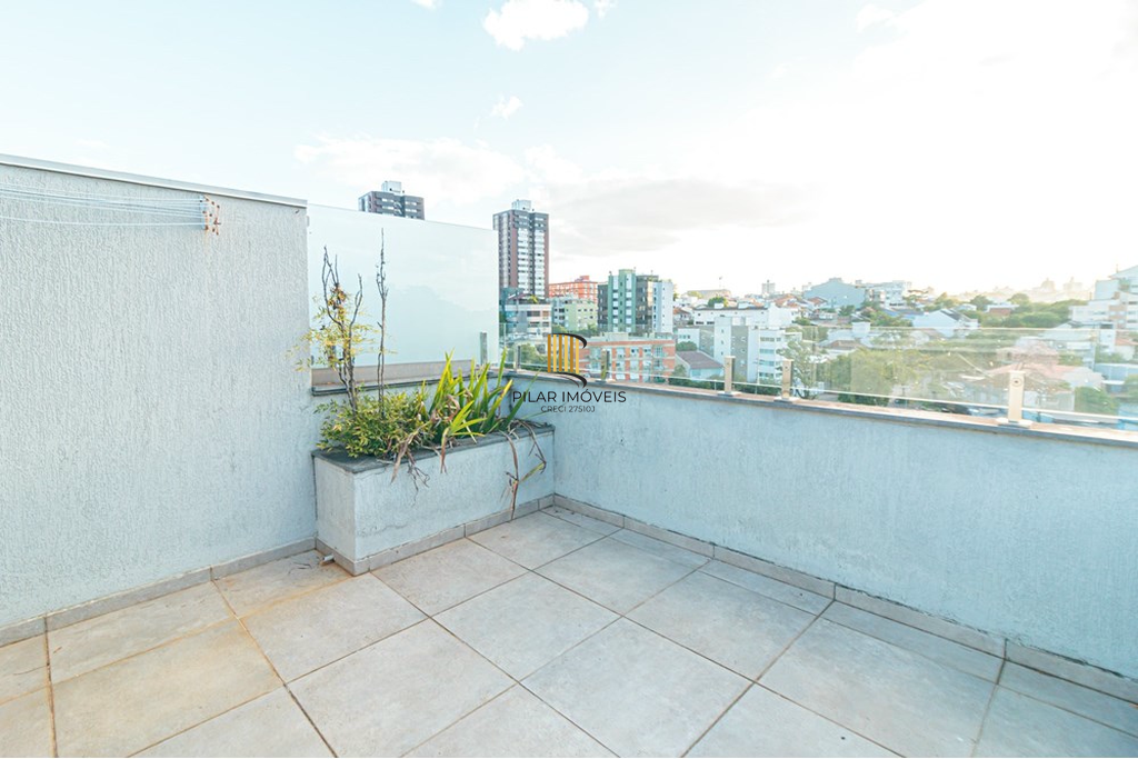 Casa 4 dormitórios no bairro Chácara das Pedras