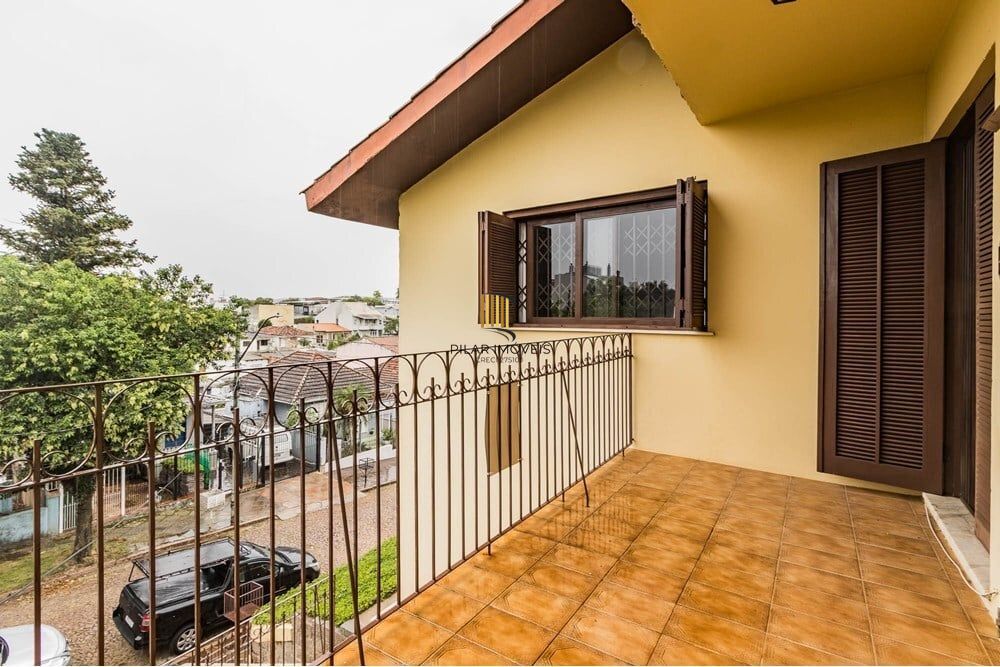 Casa 3 dormitórios no bairro Vila Ipiranga