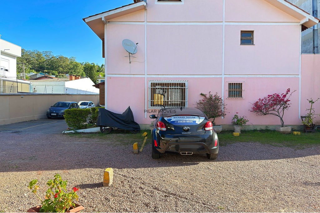 Casa de Condomínio 3 dormitórios no bairro Espírito Santo