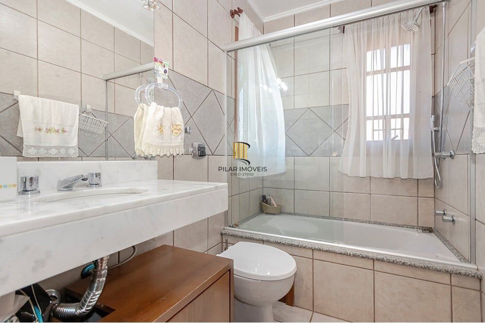 Casa de Condomínio 3 dormitórios no bairro Tristeza