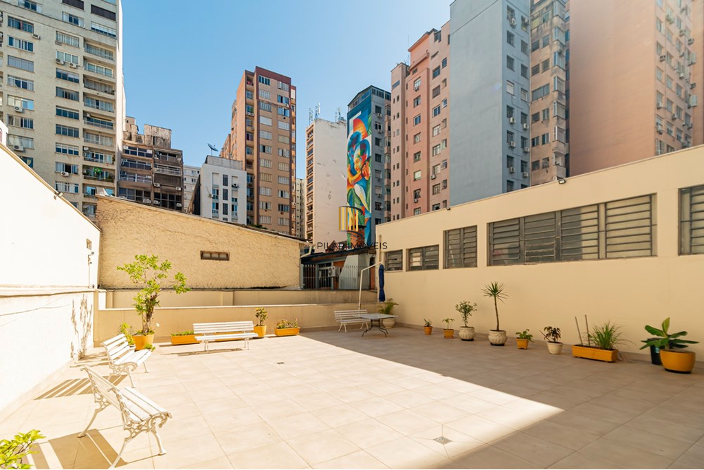 Apartamento 2 dormitórios no bairro Centro Histórico