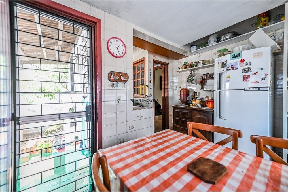 Casa de Condomínio 4 dormitórios no bairro Santa Tereza