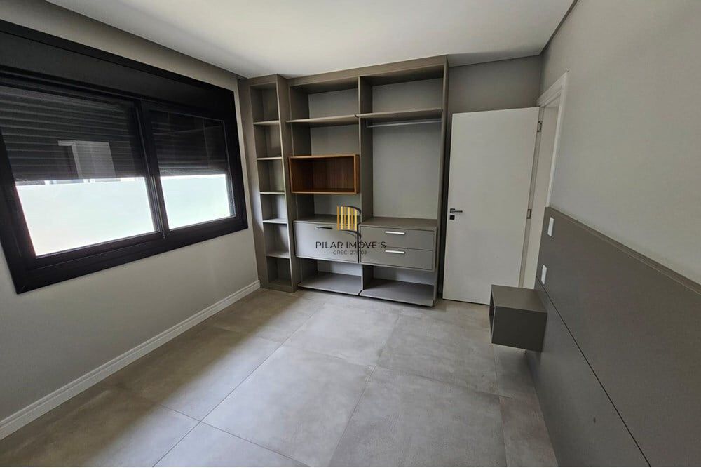 Casa de Condomínio 4 dormitórios no bairro Centro