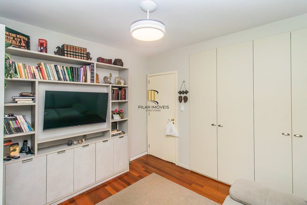 Apartamento 3 dormitórios no bairro Mont Serrat