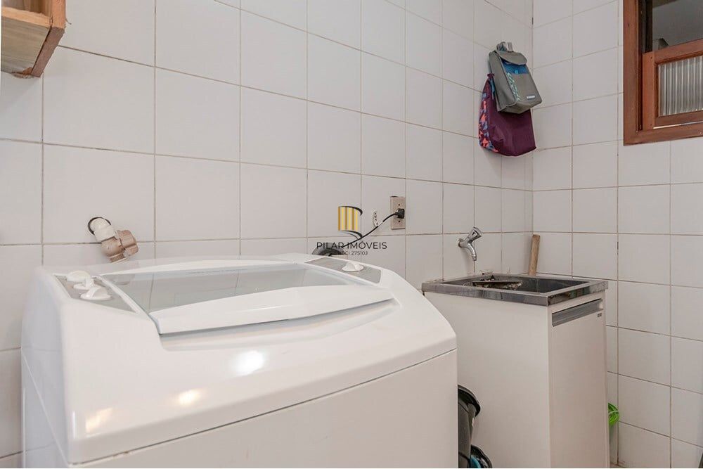 Casa 4 dormitórios no bairro Jardim Itu