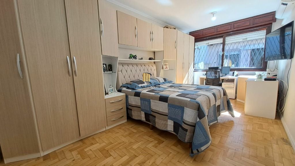 Casa 3 dormitórios no bairro Nonoai