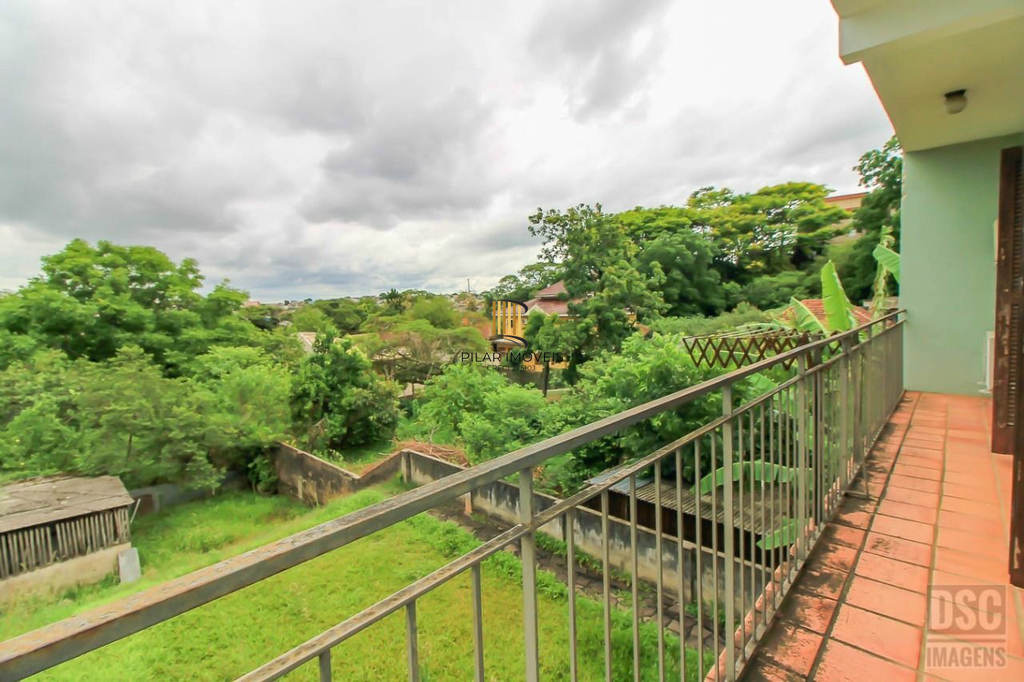 Casa 3 dormitórios no bairro Glória - Pilar Imóveis