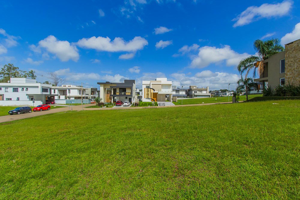 Terreno no bairro Sanga Funda