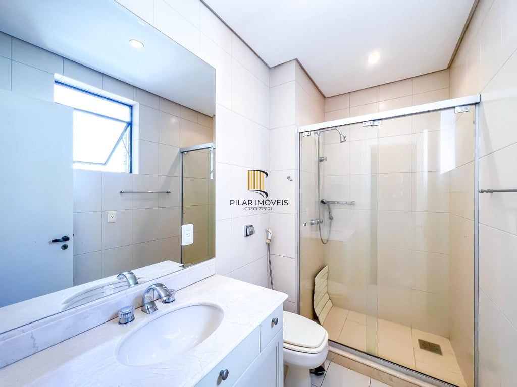 Apartamento 4 dormitórios no bairro Petrópolis