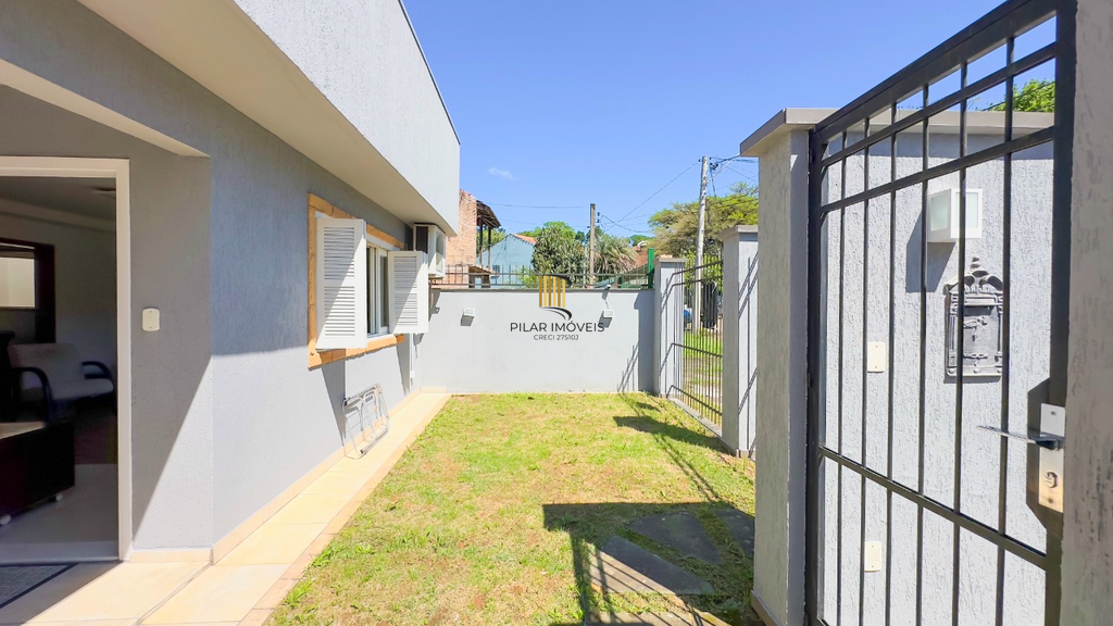 Casa 3 dormitórios no bairro Aberta dos Morros