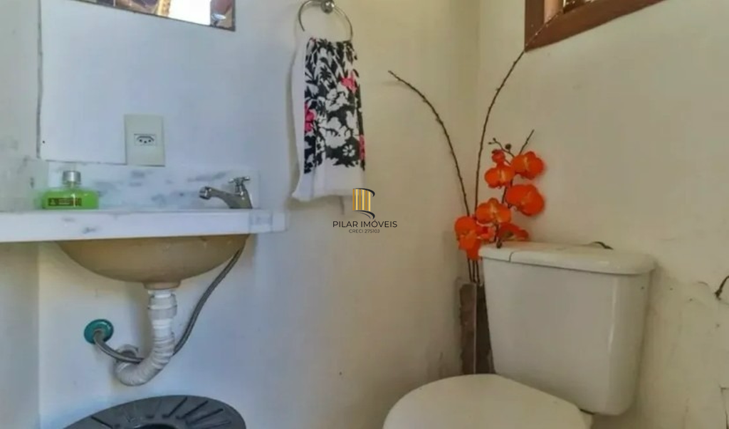 Casa 2 dormitórios no bairro Vila Nova