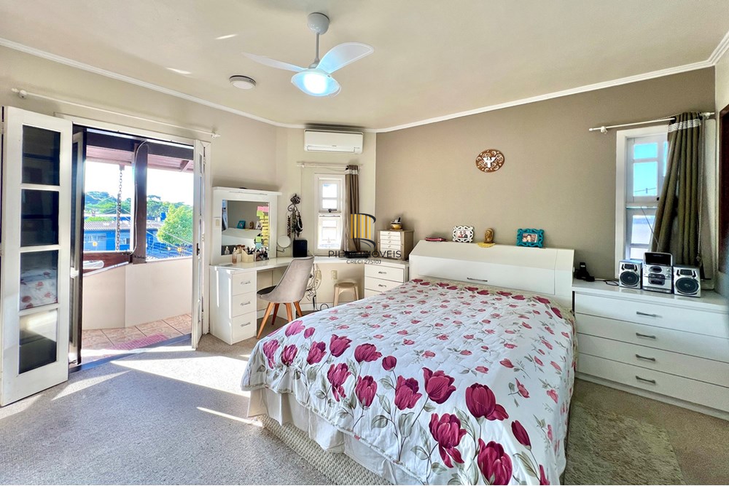 Casa 3 dormitórios no bairro Harmonia