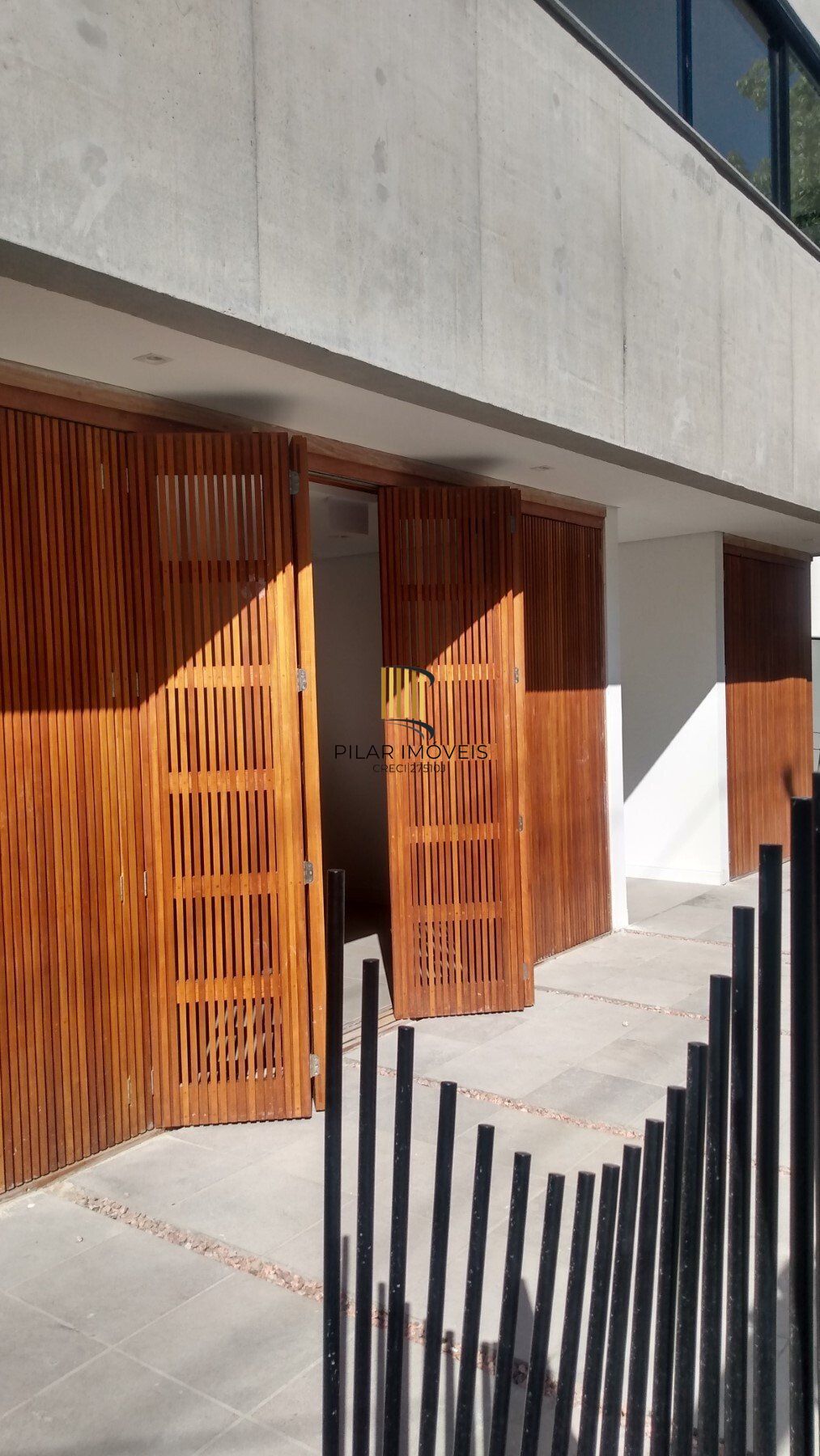 Apartamento 3 dormitórios no bairro Menino Deus