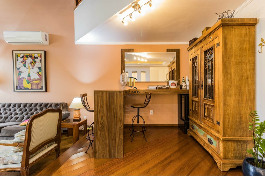 Casa 3 dormitórios no bairro Jardim Itu Sabará