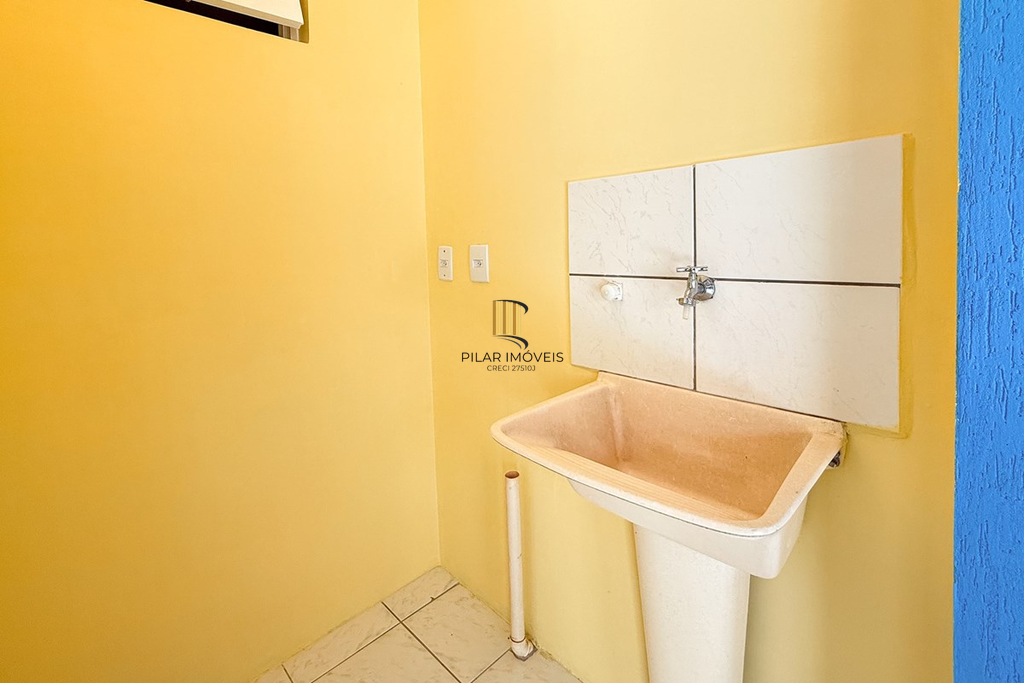Casa de Condomínio 2 dormitórios no bairro Fátima