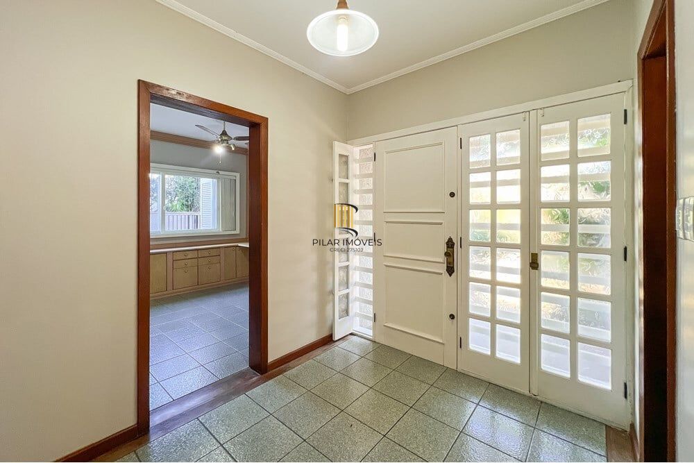 Apartamento 4 dormitórios no bairro Igara