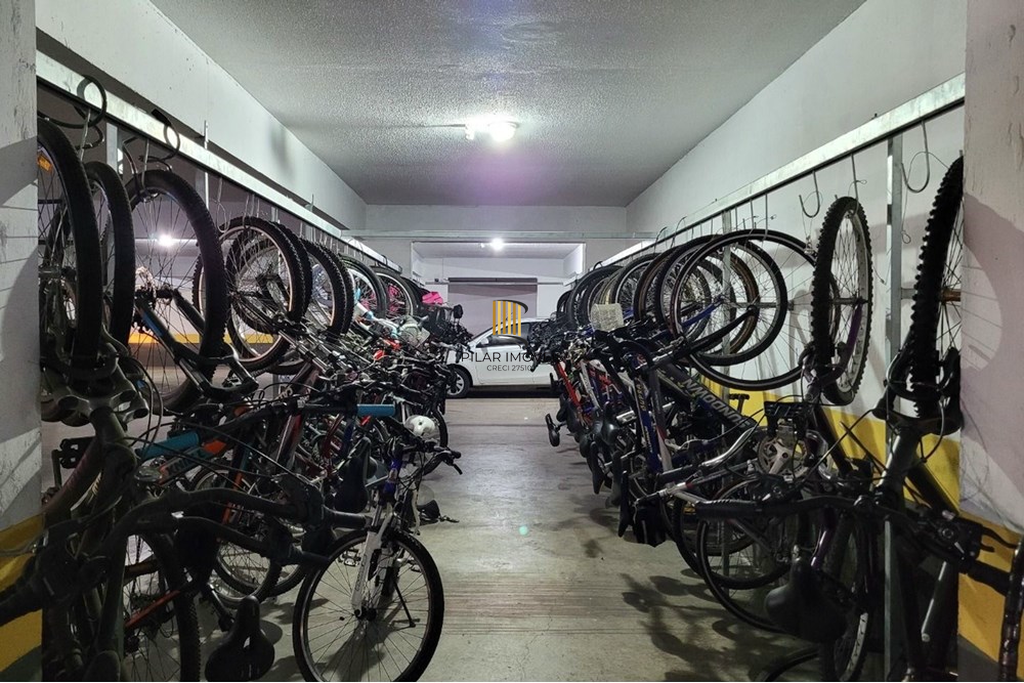 Apartamento 3 dormitórios no bairro Menino Deus