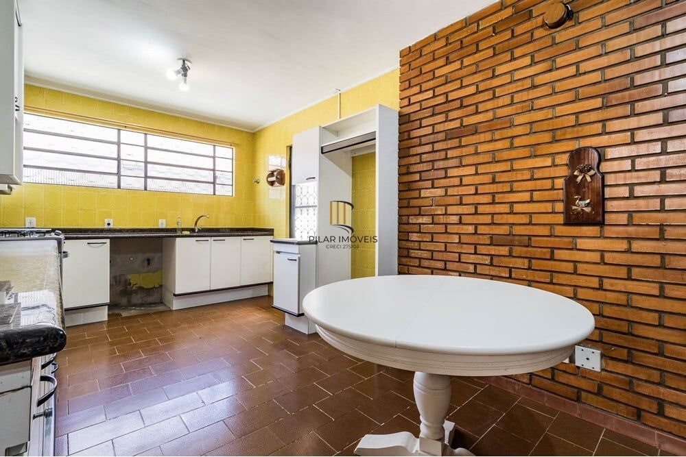 Casa 4 dormitórios no bairro Jardim Lindóia