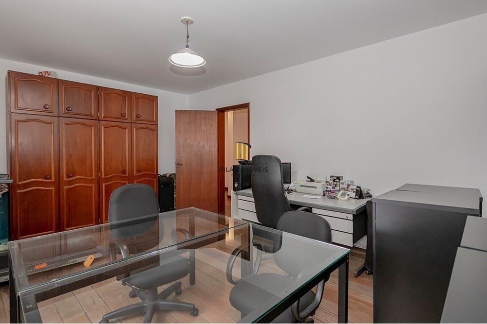 Casa 4 dormitórios no bairro Jardim Itu