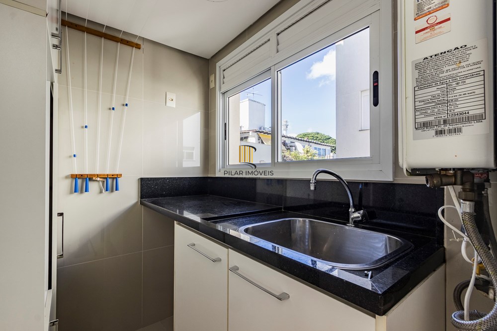 Apartamento 2 dormitórios no bairro Menino Deus