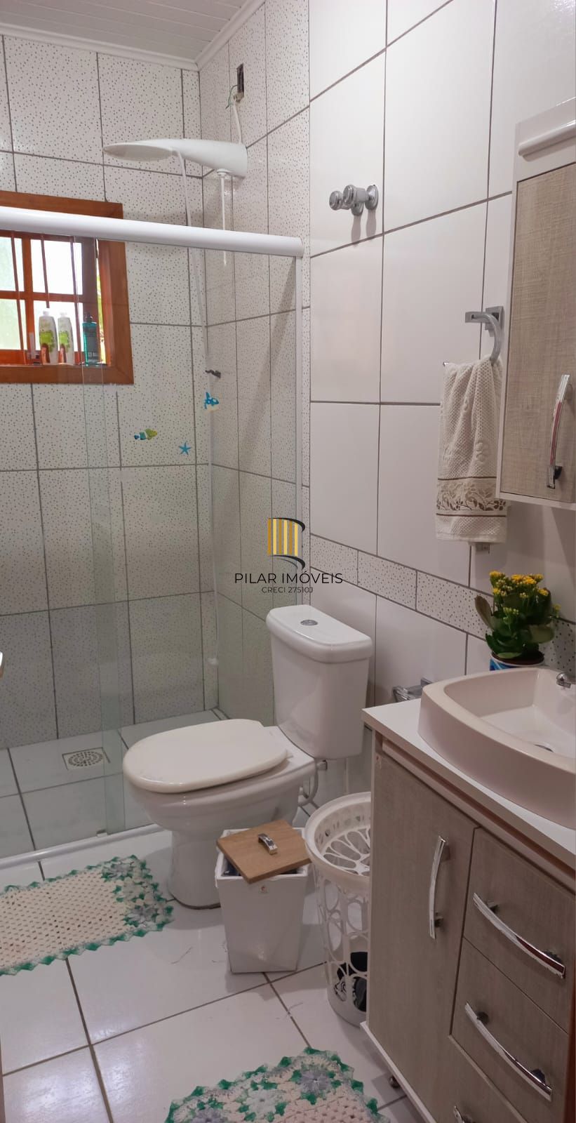 Excelente casa, 03 dorm com suite, 150 m²
