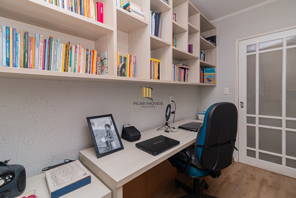 Apartamento 4 dormitórios no bairro Vila Ipiranga