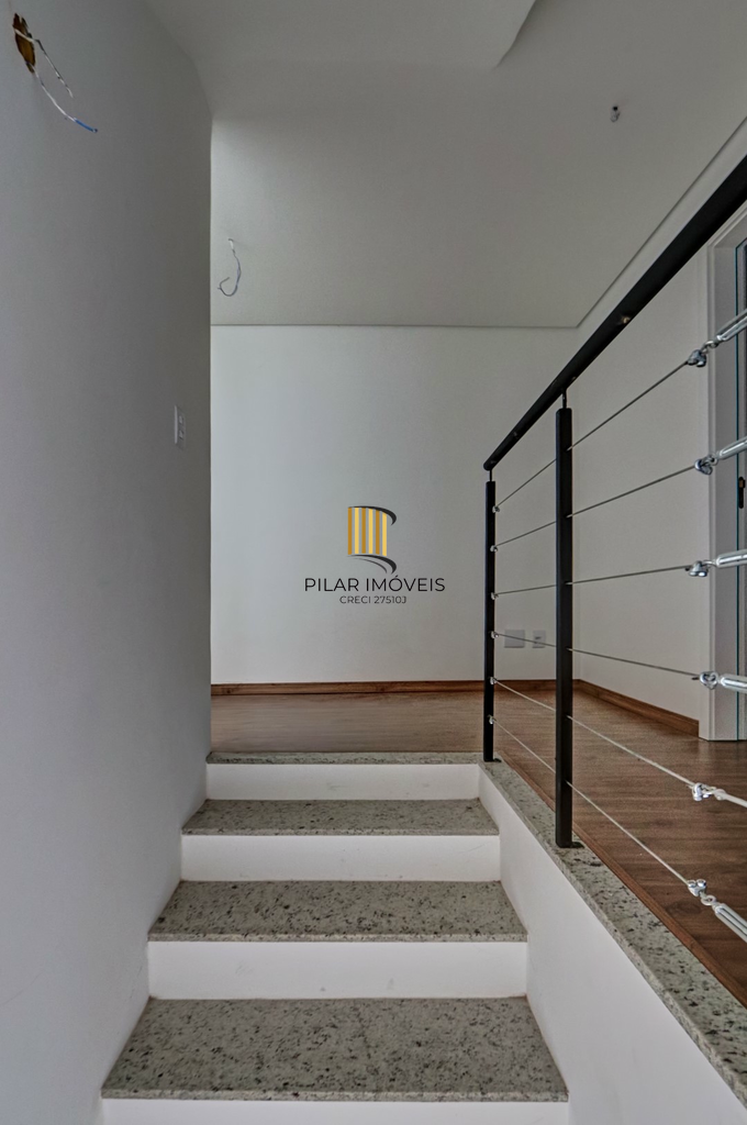 Casa 3 dormitórios no bairro Chácara das Pedras