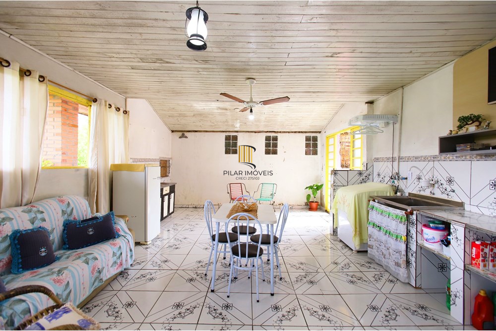 Casa 3 dormitórios no bairro Tarumã