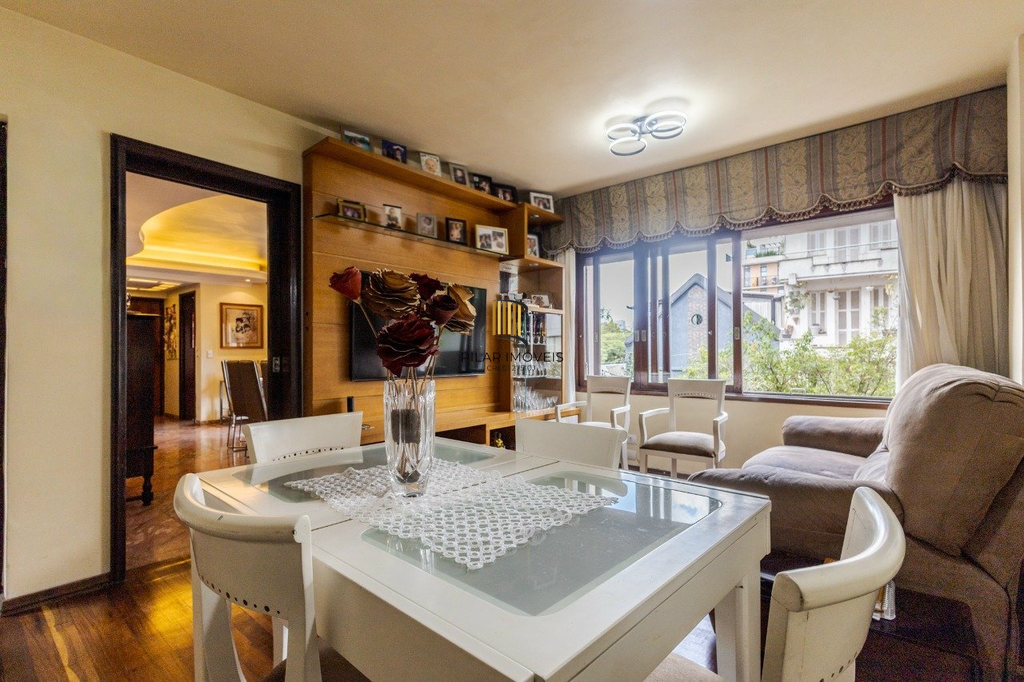 Apartamento 3 dormitórios no bairro Farroupilha