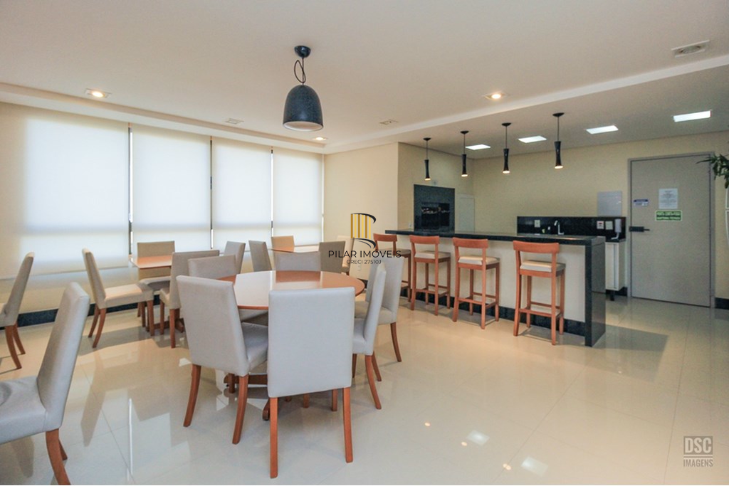 Apartamento 2 dormitórios no bairro Passo da Areia