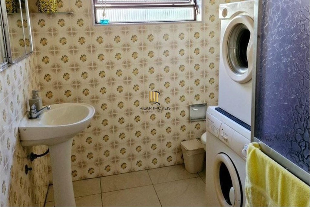 Casa 4 dormitórios no bairro Jardim do Salso