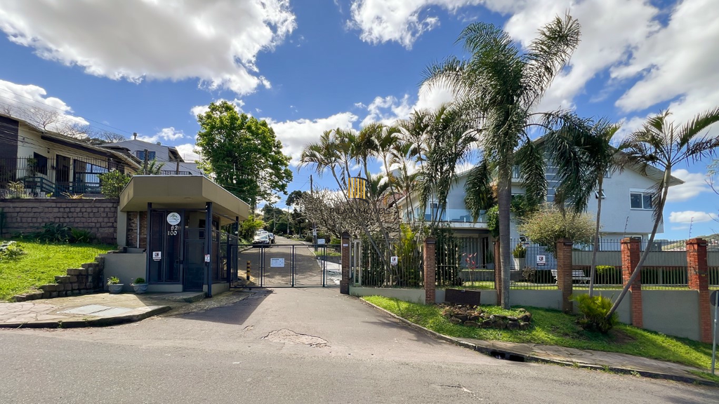 Casa de Condomínio 3 dormitórios no bairro Nonoai