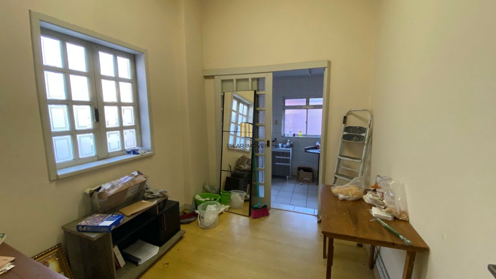 Casa 4 dormitórios no bairro Farroupilha
