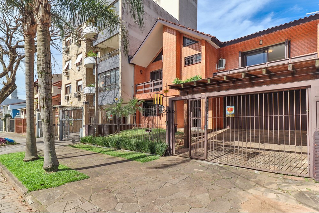 Casa 3 dormitórios no bairro Jardim Itu