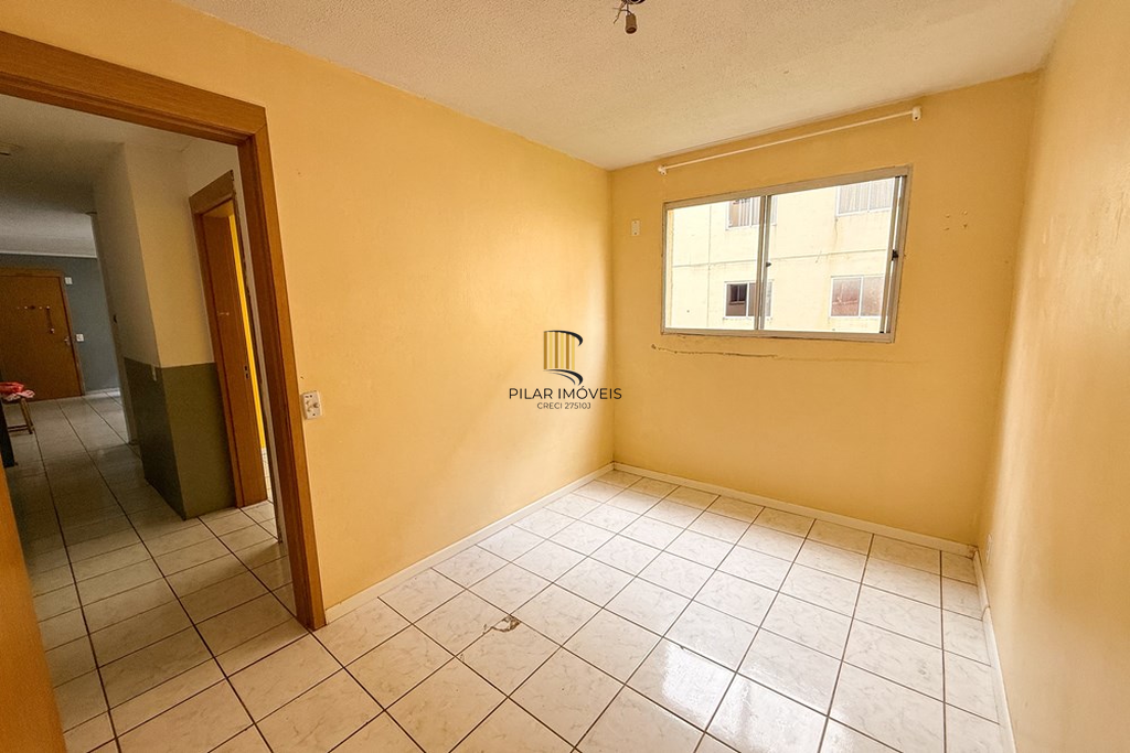 Apartamento 2 dormitórios no bairro Guajuviras
