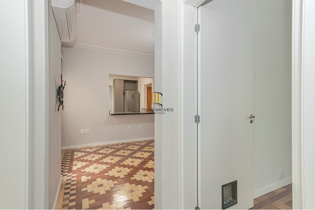 Apartamento 2 dormitórios no bairro Bom Fim