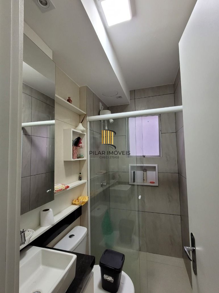 Apartamento 2 dormitórios no bairro Rubem Berta