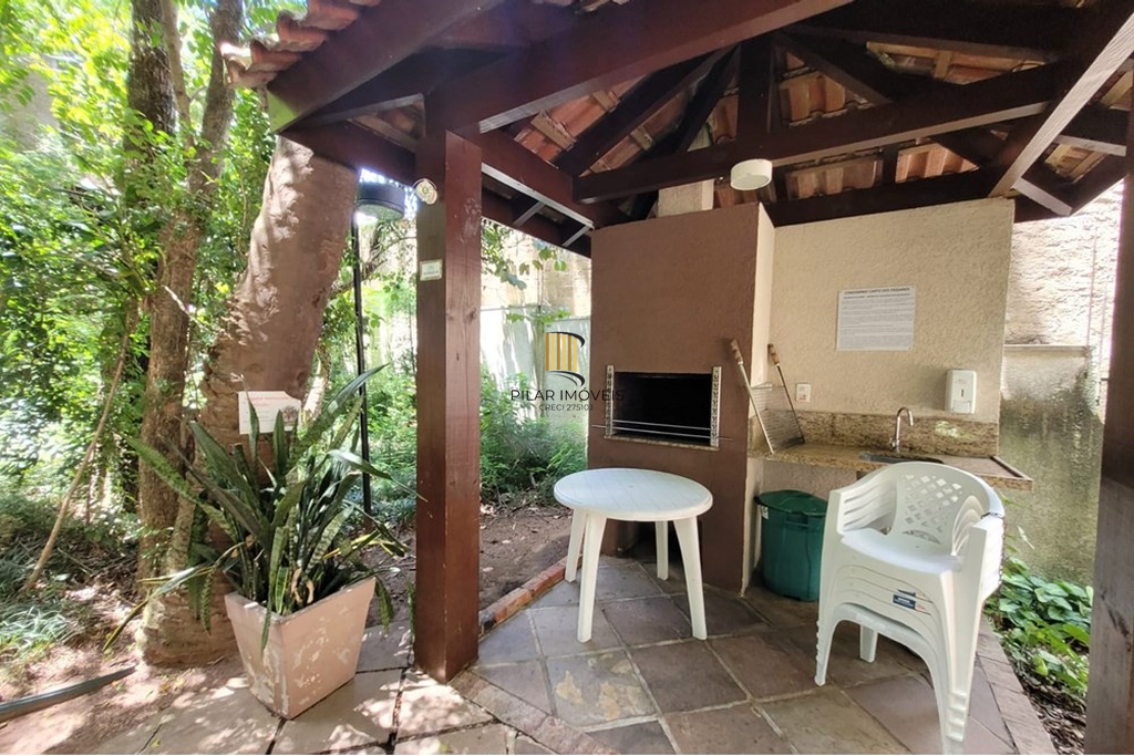 Apartamento 2 dormitórios no bairro Morro Santana