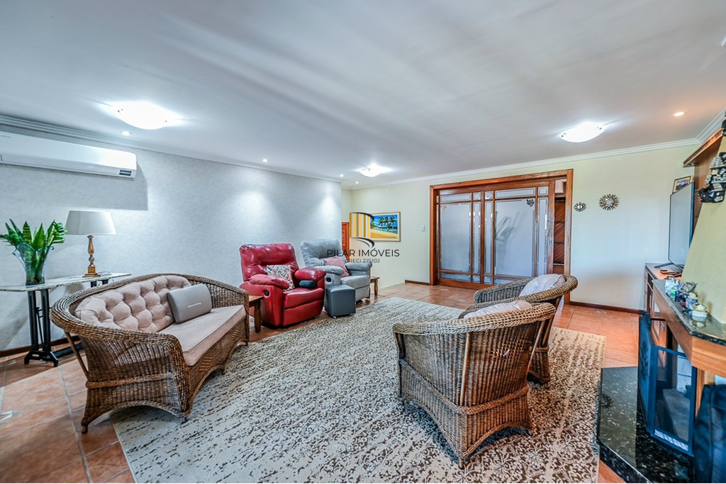 Casa de Condomínio 3 dormitórios no bairro Nonoai