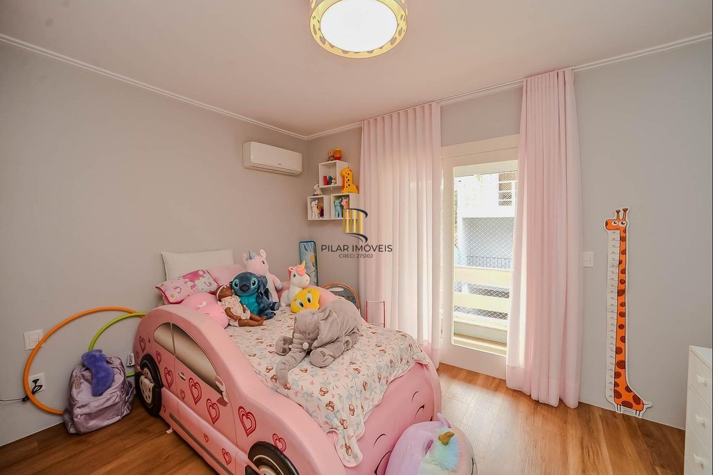 Casa 3 dormitórios no bairro São Sebastião