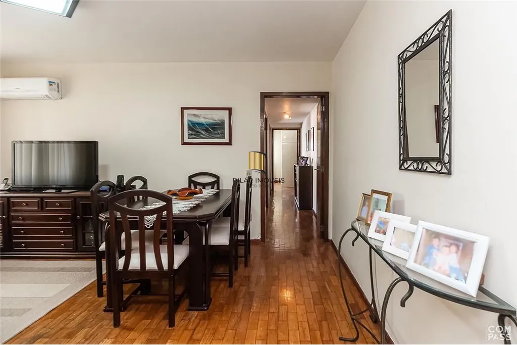 Apartamento 2 dormitórios no bairro Menino Deus