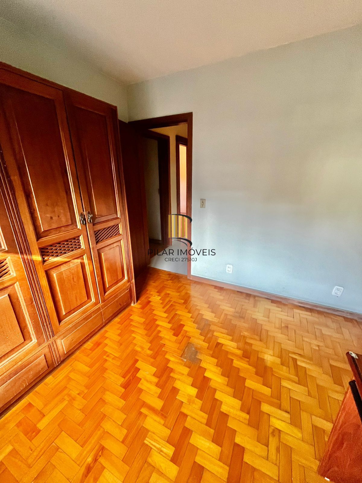 Apto de 03 dorm, 02 banheiros e dep empregada no coração do Bairro Higienópolis