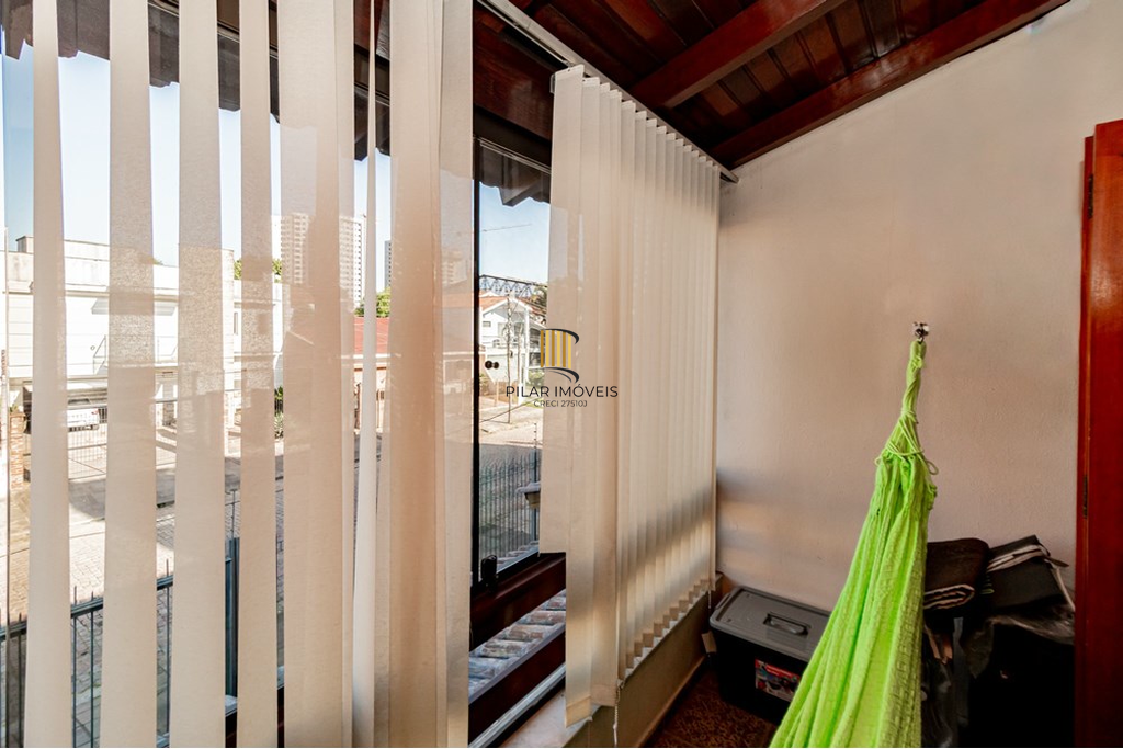 Casa 4 dormitórios no bairro Jardim Planalto